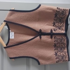 Northern Traditions 100% wool vest size Large